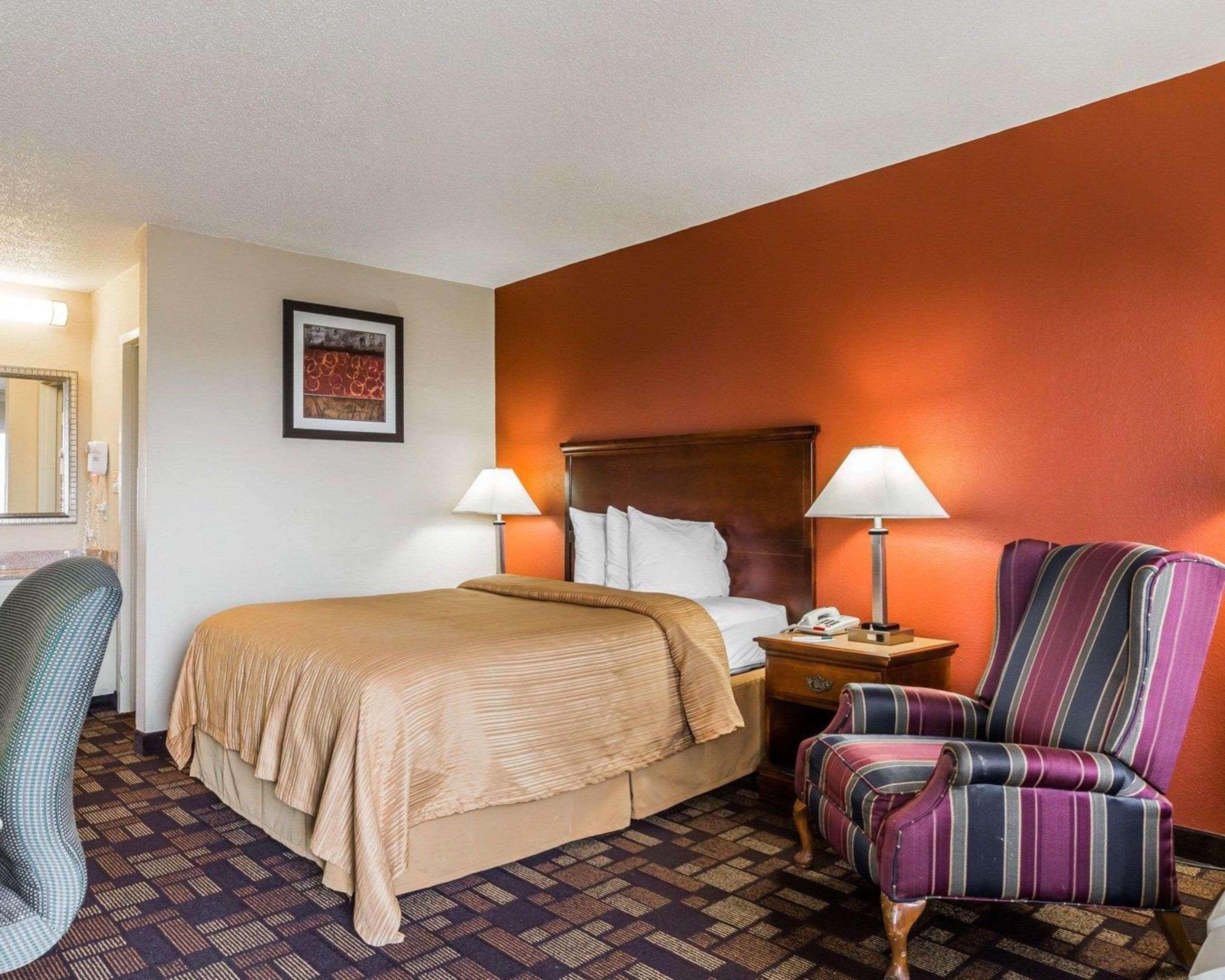 Motel 6 Montgomery, Al - Eastern Blvd. מראה חיצוני תמונה