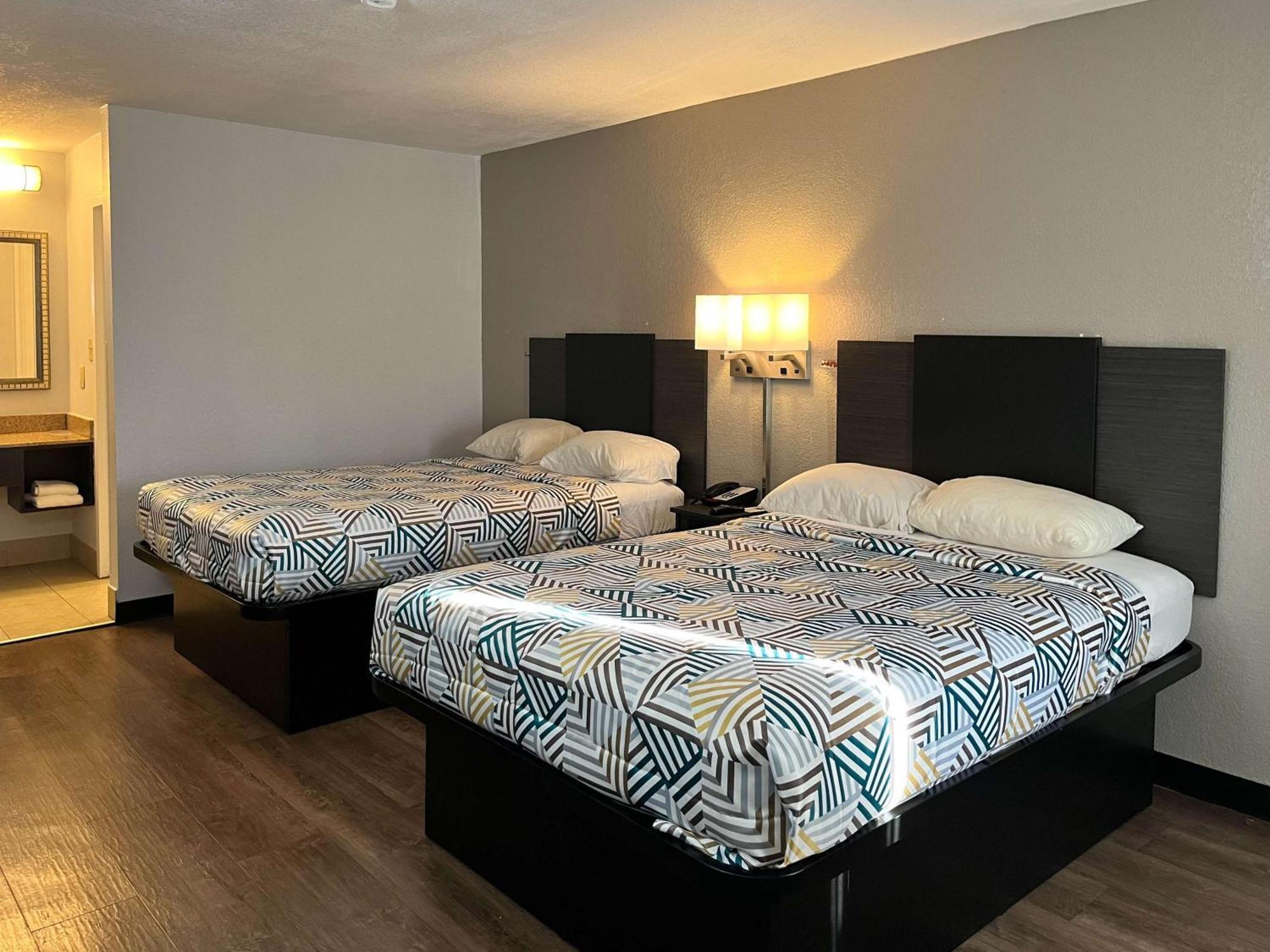 Motel 6 Montgomery, Al - Eastern Blvd. מראה חיצוני תמונה